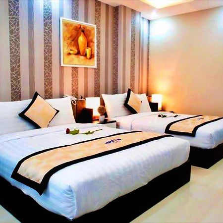 Hanoi Blue Hotel - The Water Front Da Nang Esterno foto