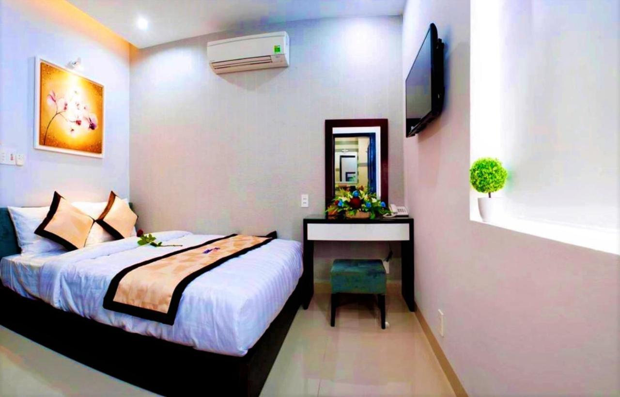 Hanoi Blue Hotel - The Water Front Da Nang Esterno foto