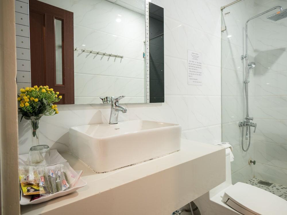 Hanoi Blue Hotel - The Water Front Da Nang Esterno foto