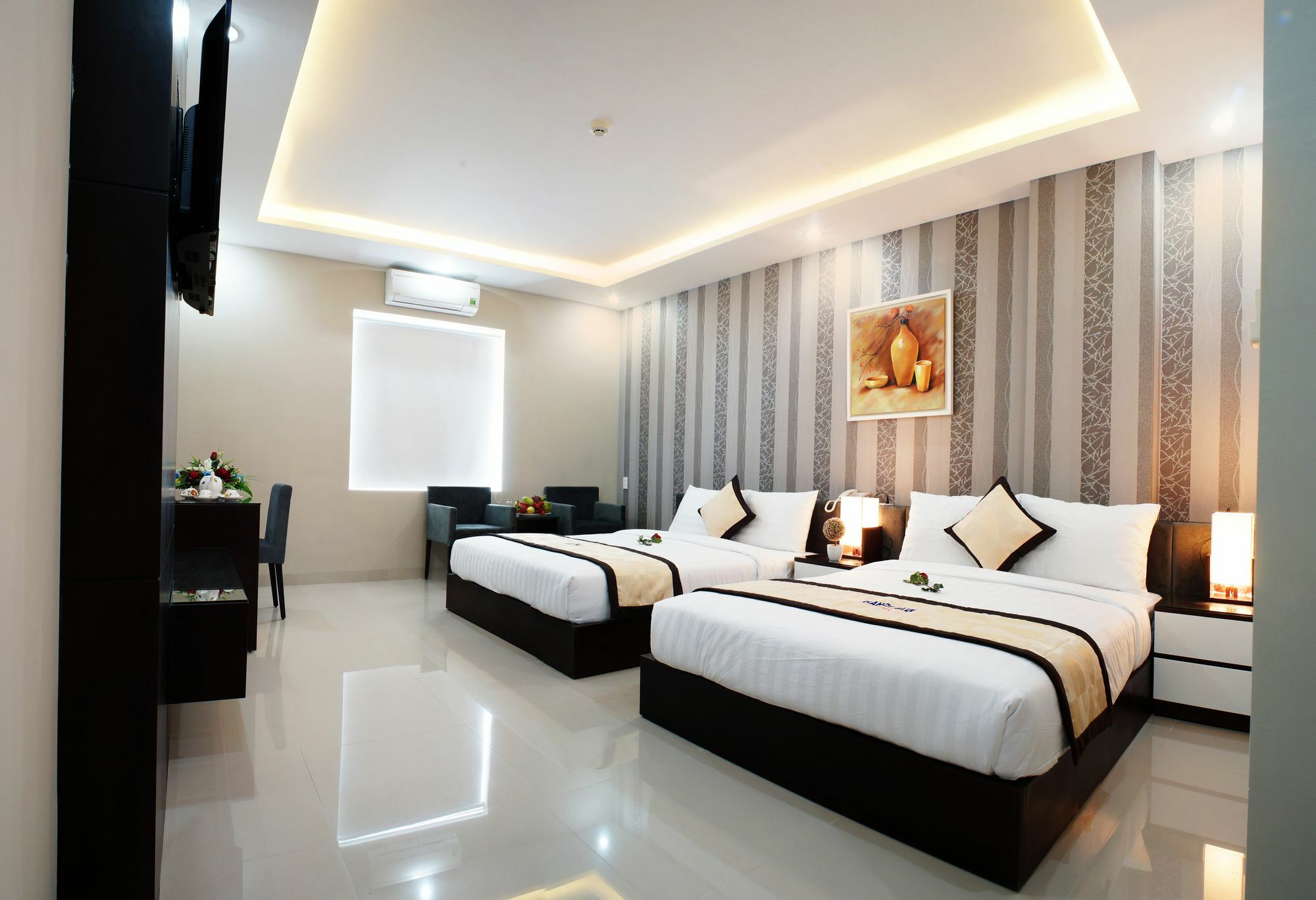 Hanoi Blue Hotel - The Water Front Da Nang Esterno foto